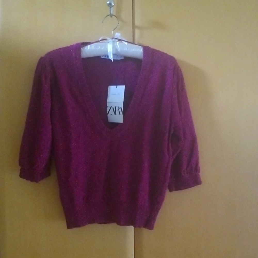 NWT Zara Purple Metallic Italian Yarn Cropped V-Neck Sweater Size L